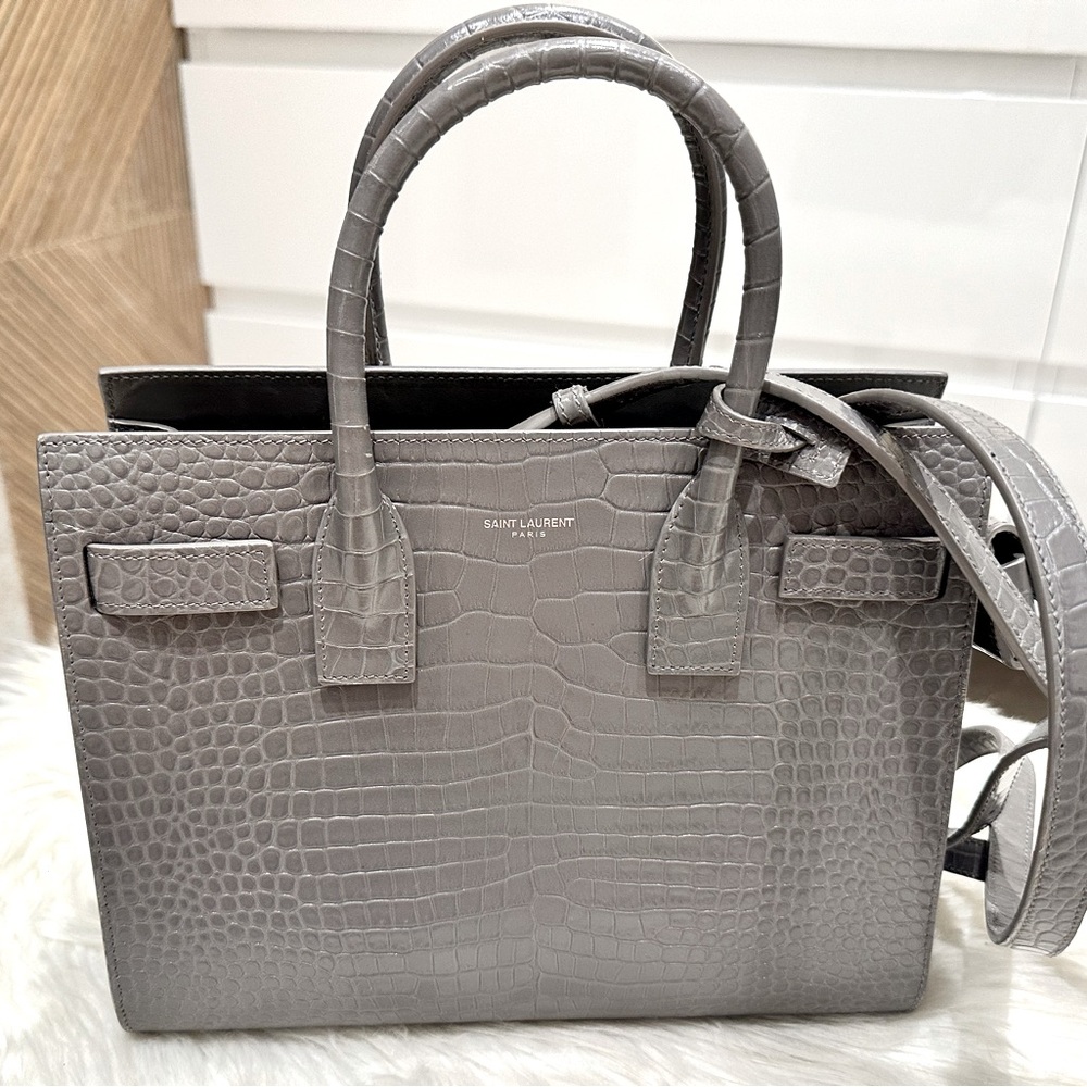 Luxury tote medium bag